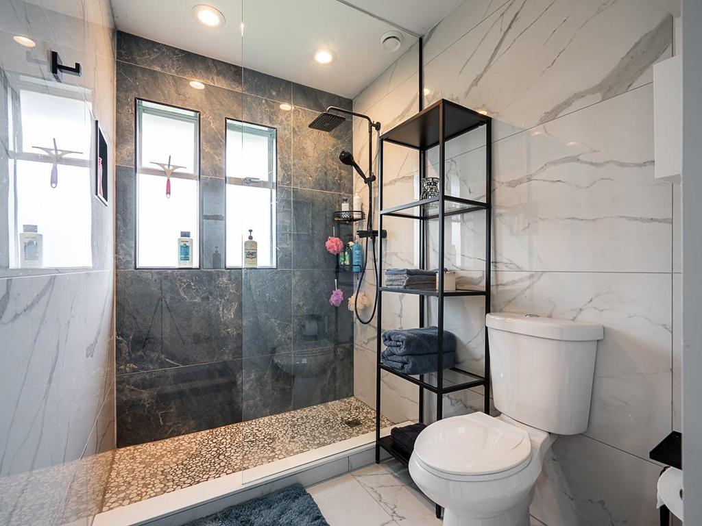 Listing Image for R3085585