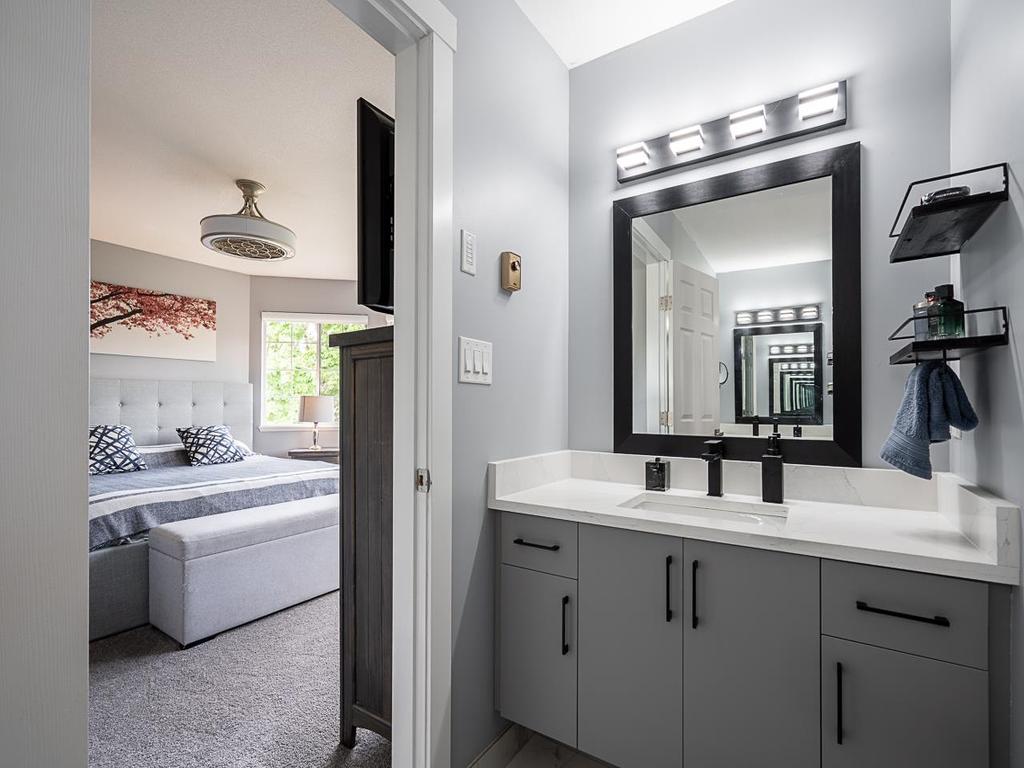 Listing Image for R3085585