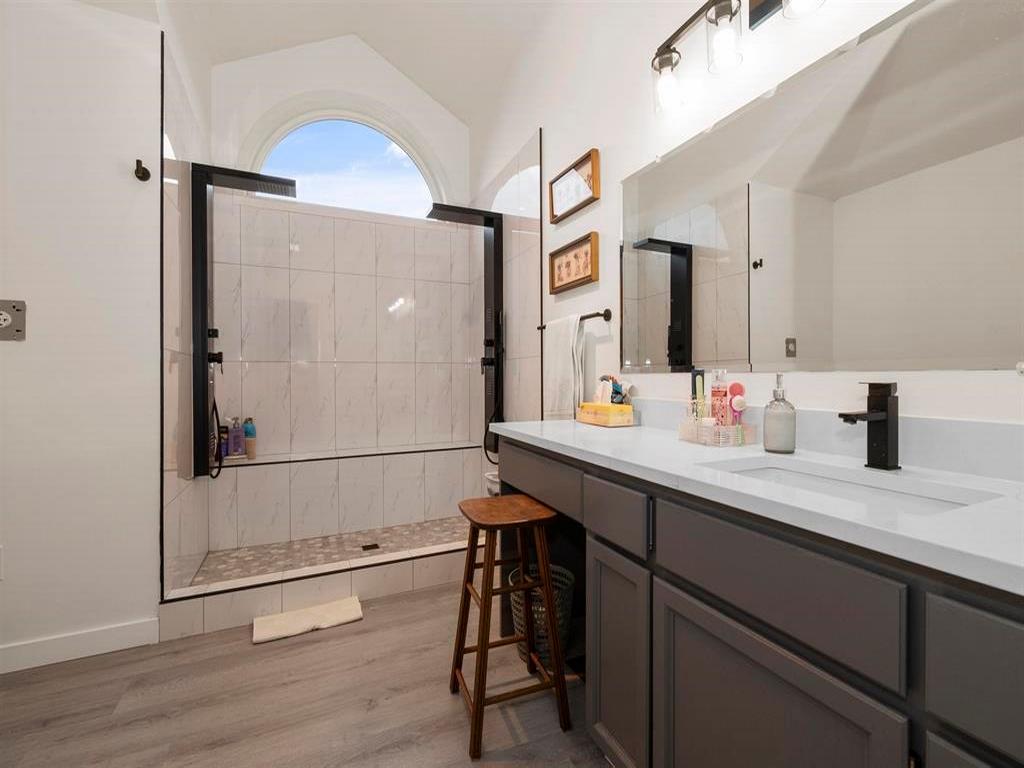 Listing Image for R3085586