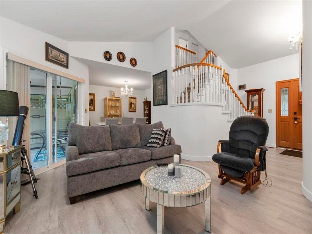 Listing Image for R3085586