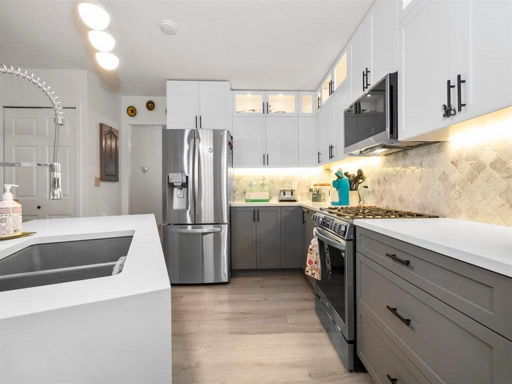 Listing Image for R3085586