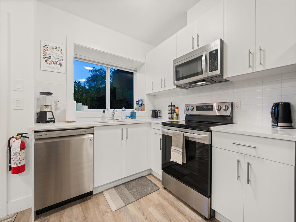 Listing Image for R3085599