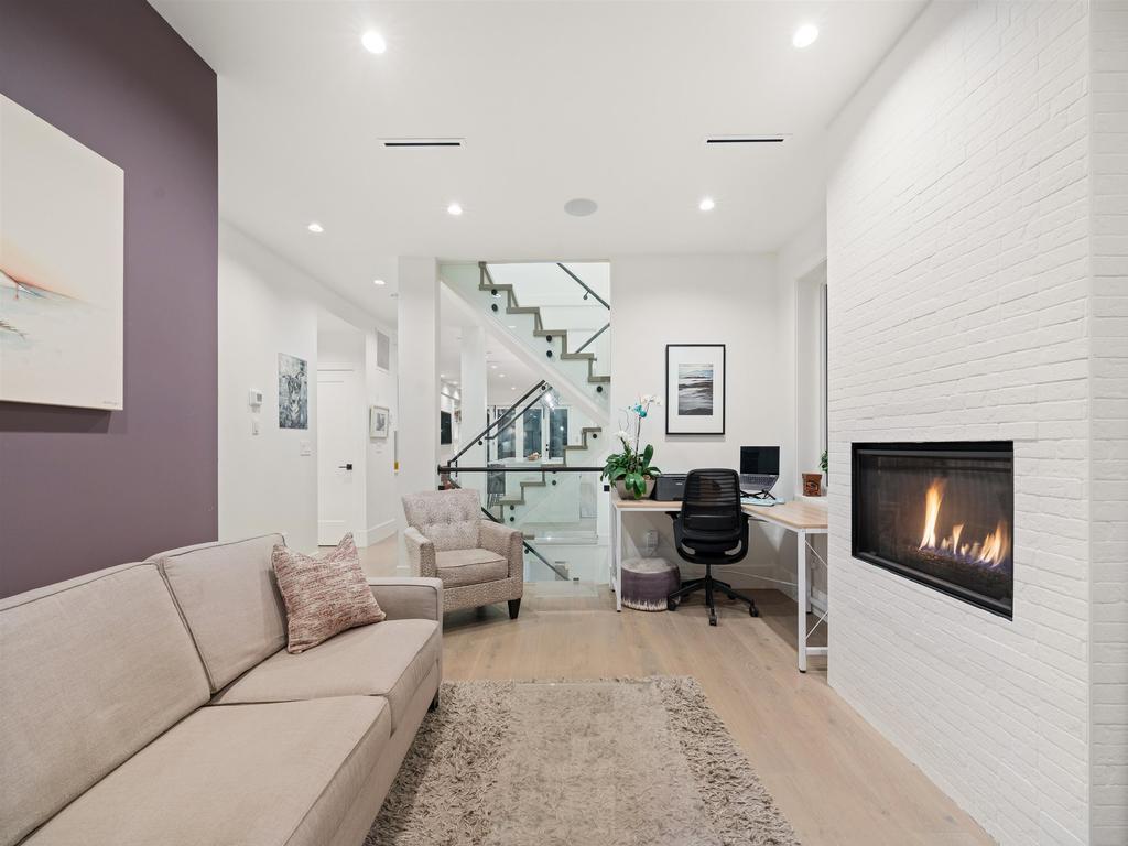 Listing Image for R3085599