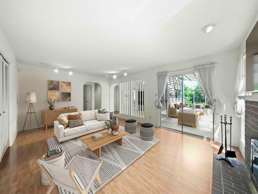 Listing Image for R3085601