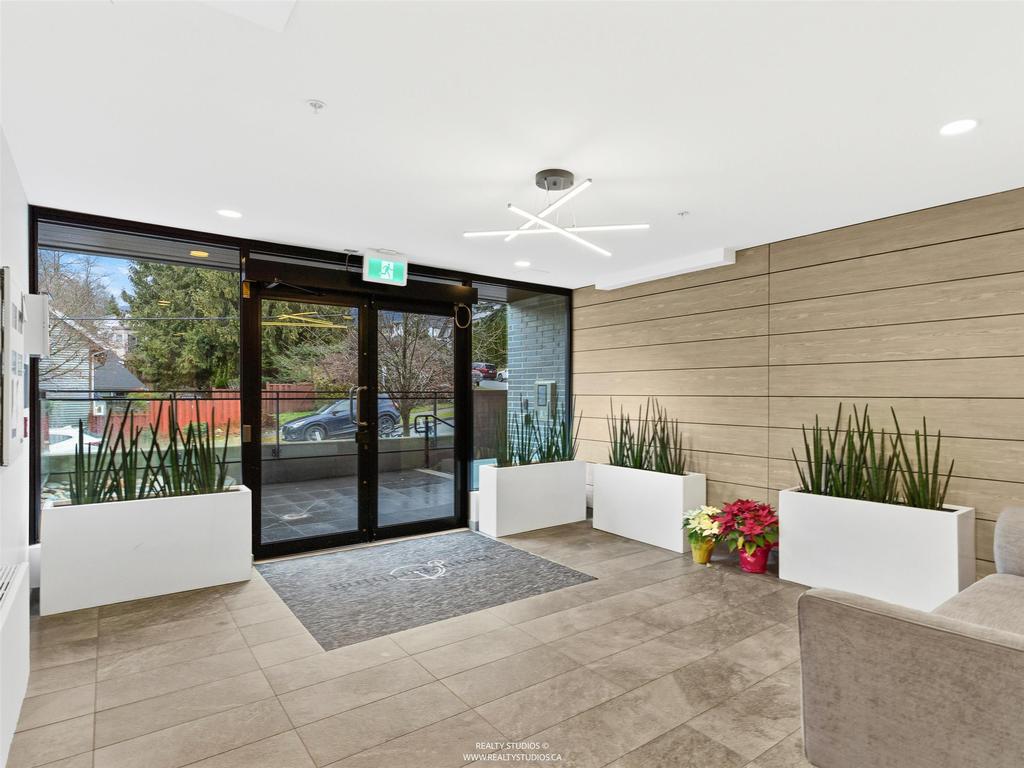 Listing Image for R3085652