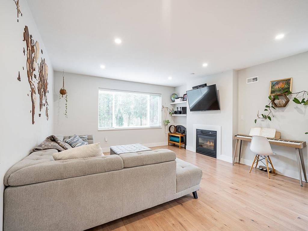 Listing Image for R3085656