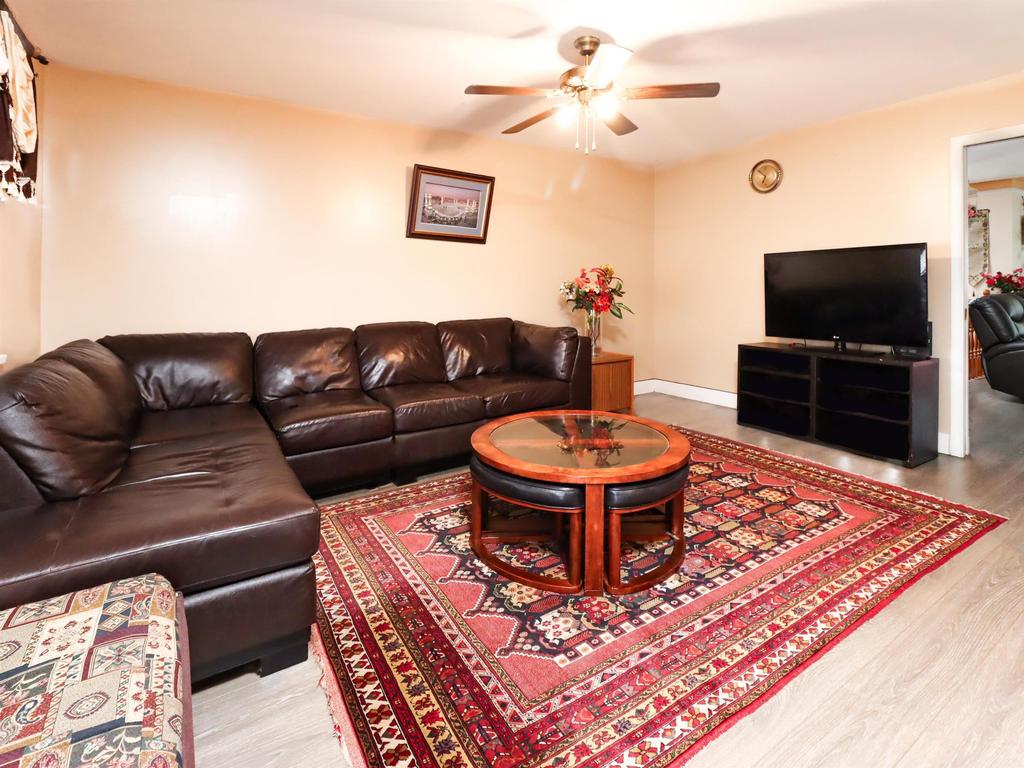 Listing Image for R3085778