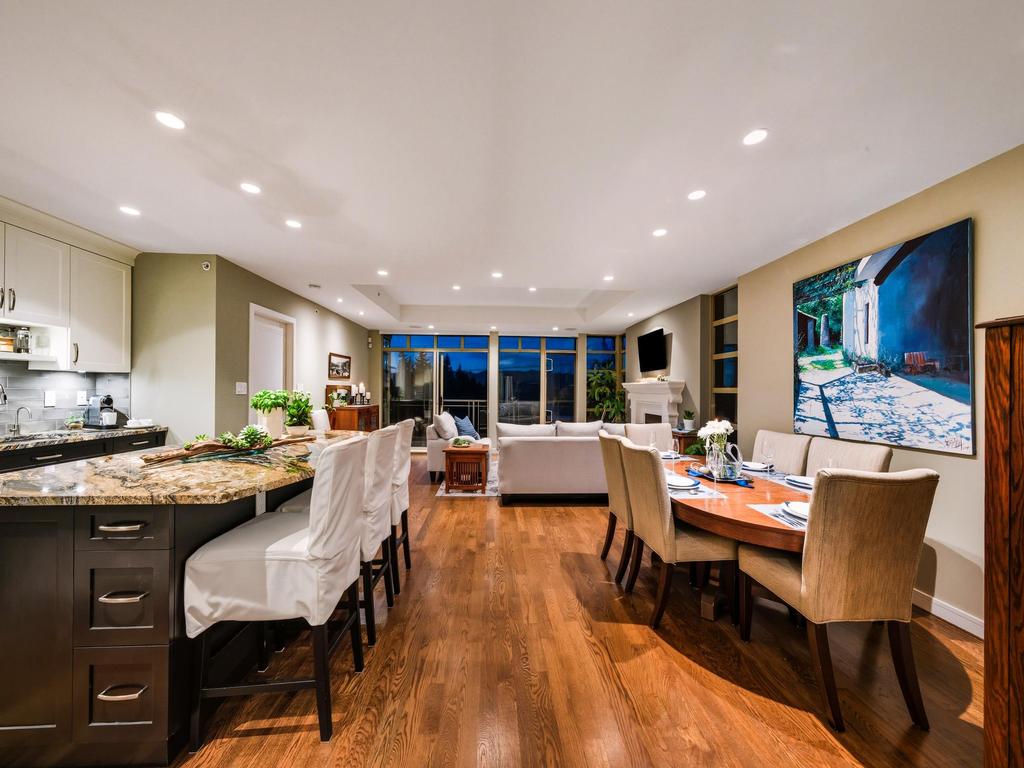 Listing Image for R3085827