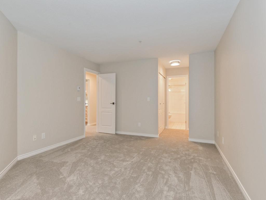 Listing Image for R3085834