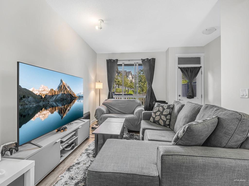 Listing Image for R3085843