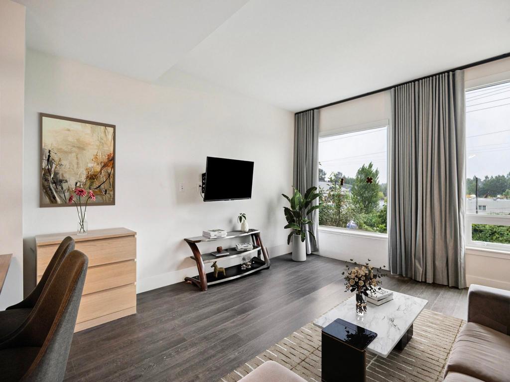 Listing Image for R3085858