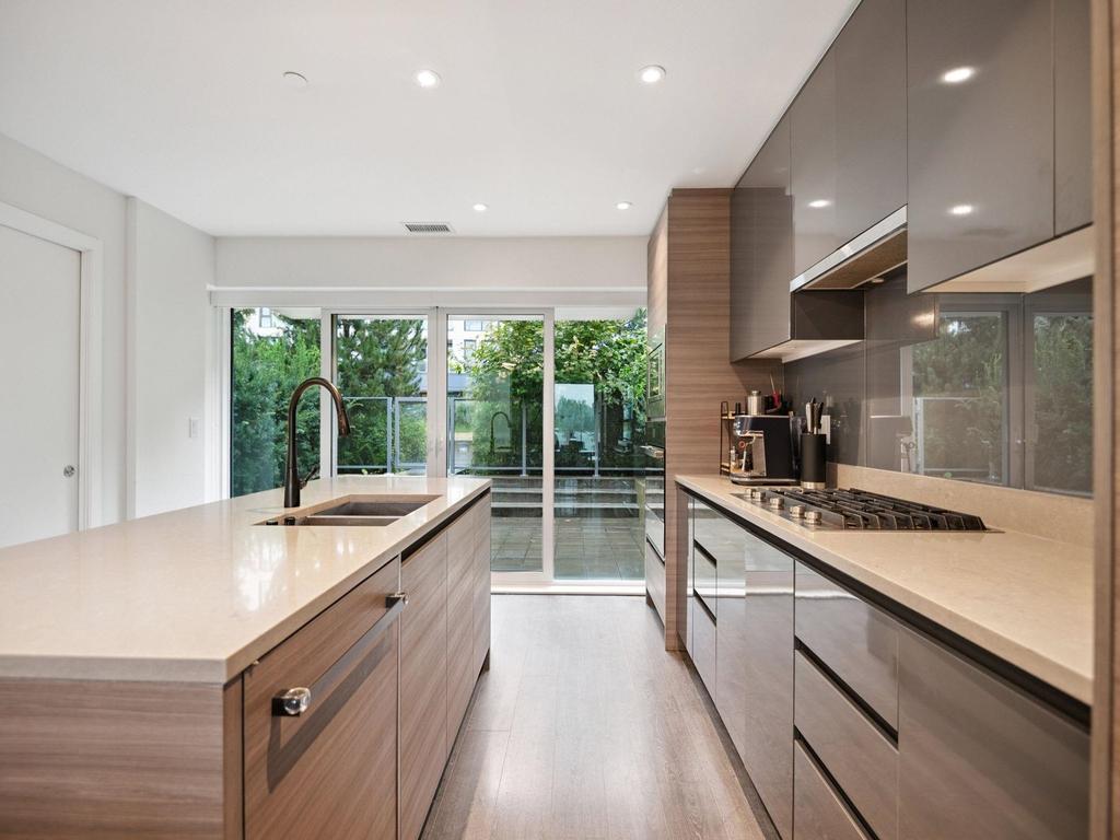 Listing Image for R3085858