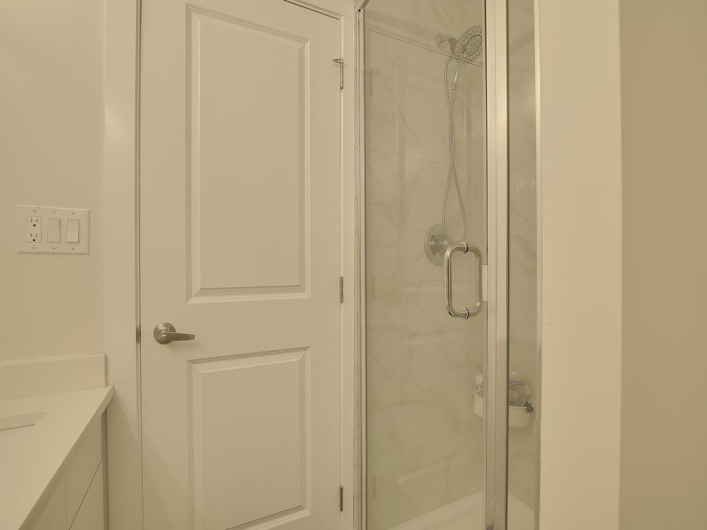 Listing Image for R3085861