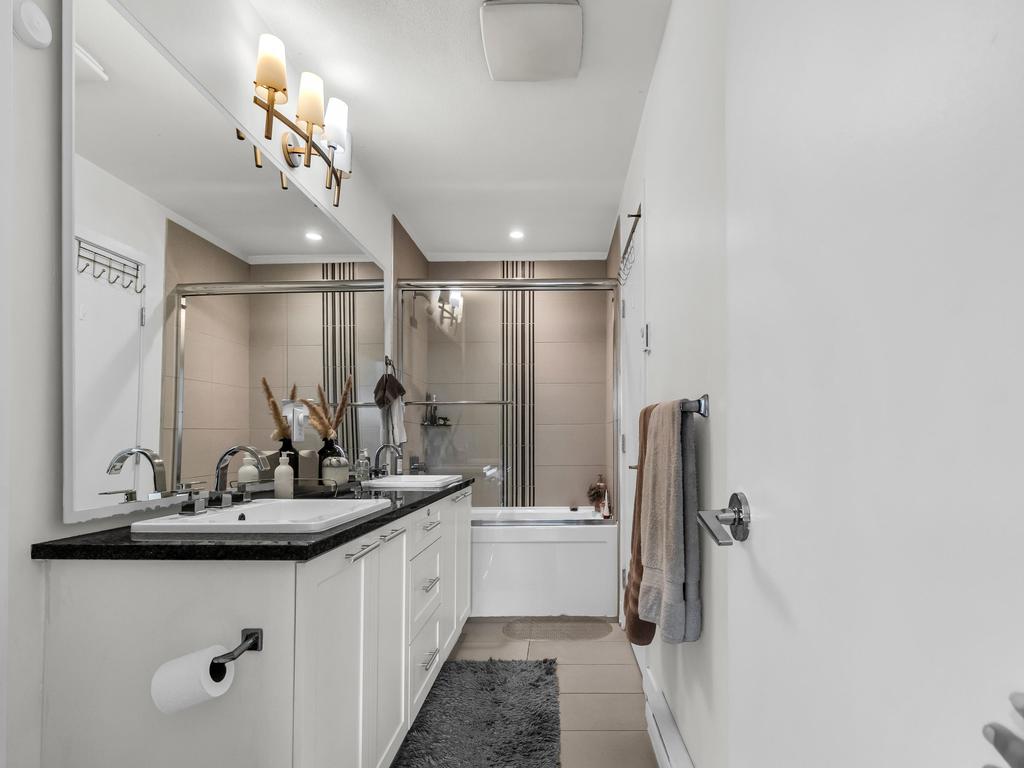 Listing Image for R3085864