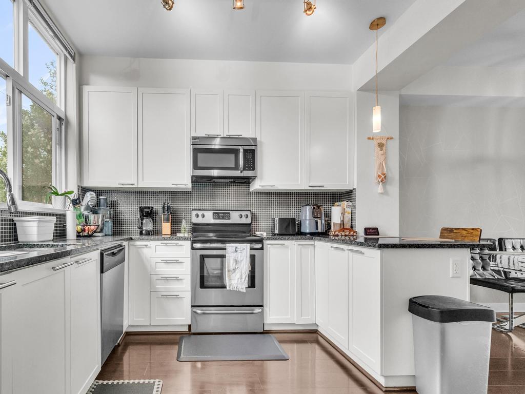 Listing Image for R3085864