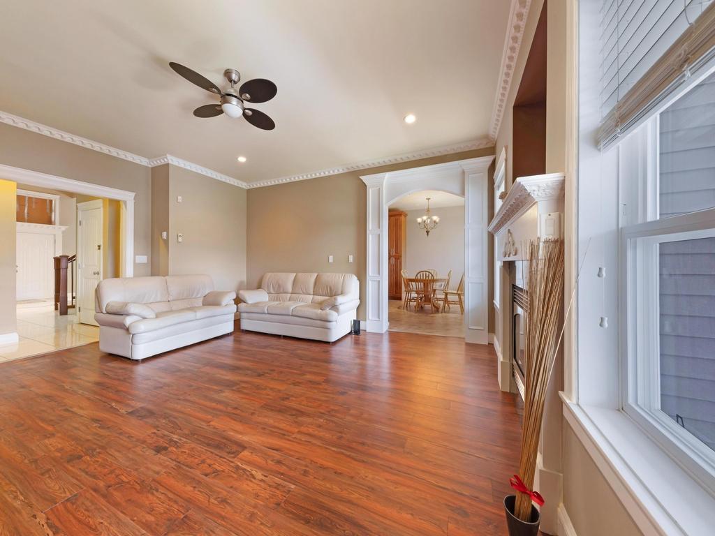 Listing Image for R3085875