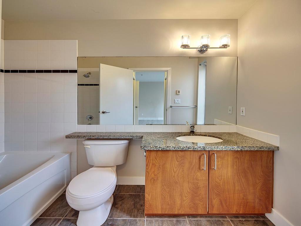 Listing Image for R3085935