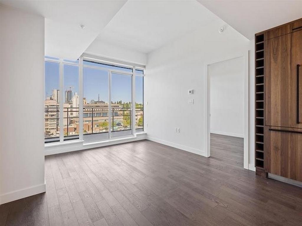 Listing Image for R3085963