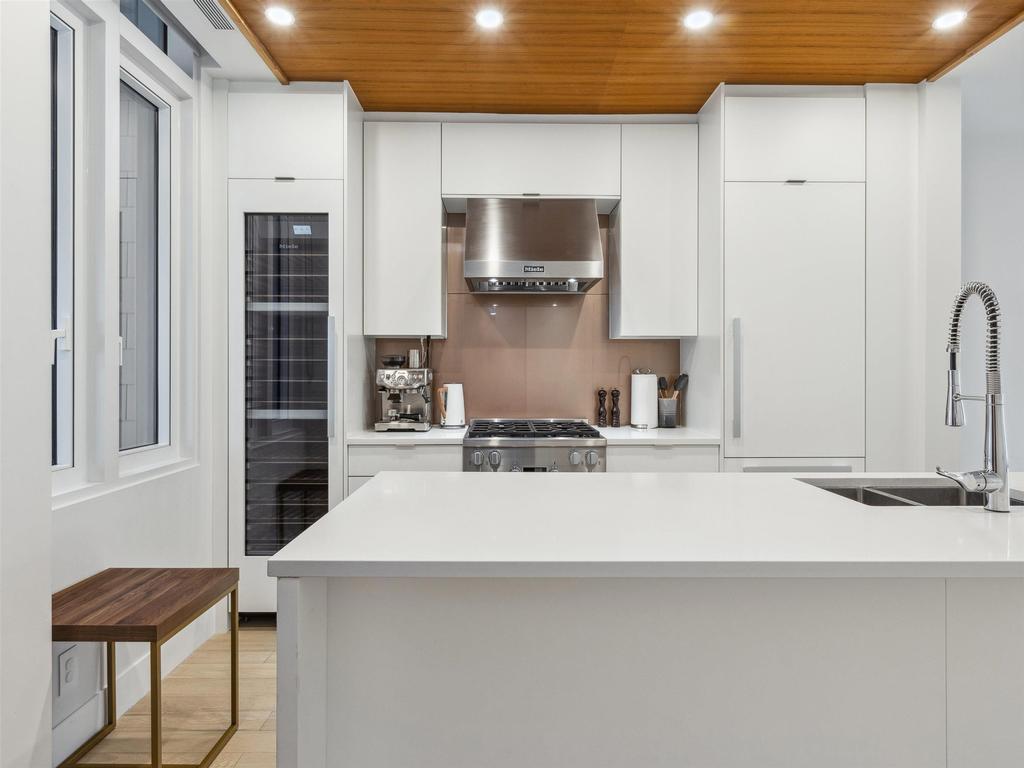 Listing Image for R3085992