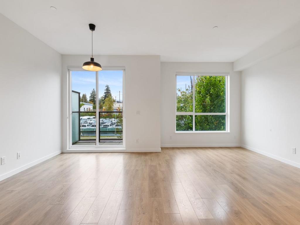 Listing Image for R3086007