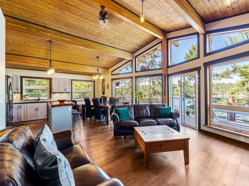 Listing Image for R3086030