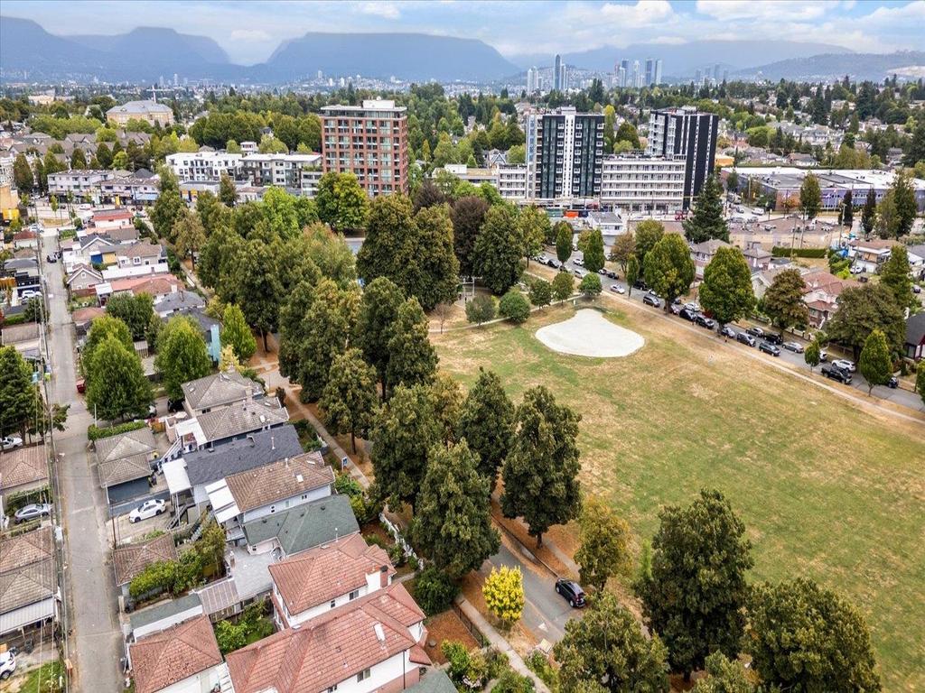 Listing Image for R3086032