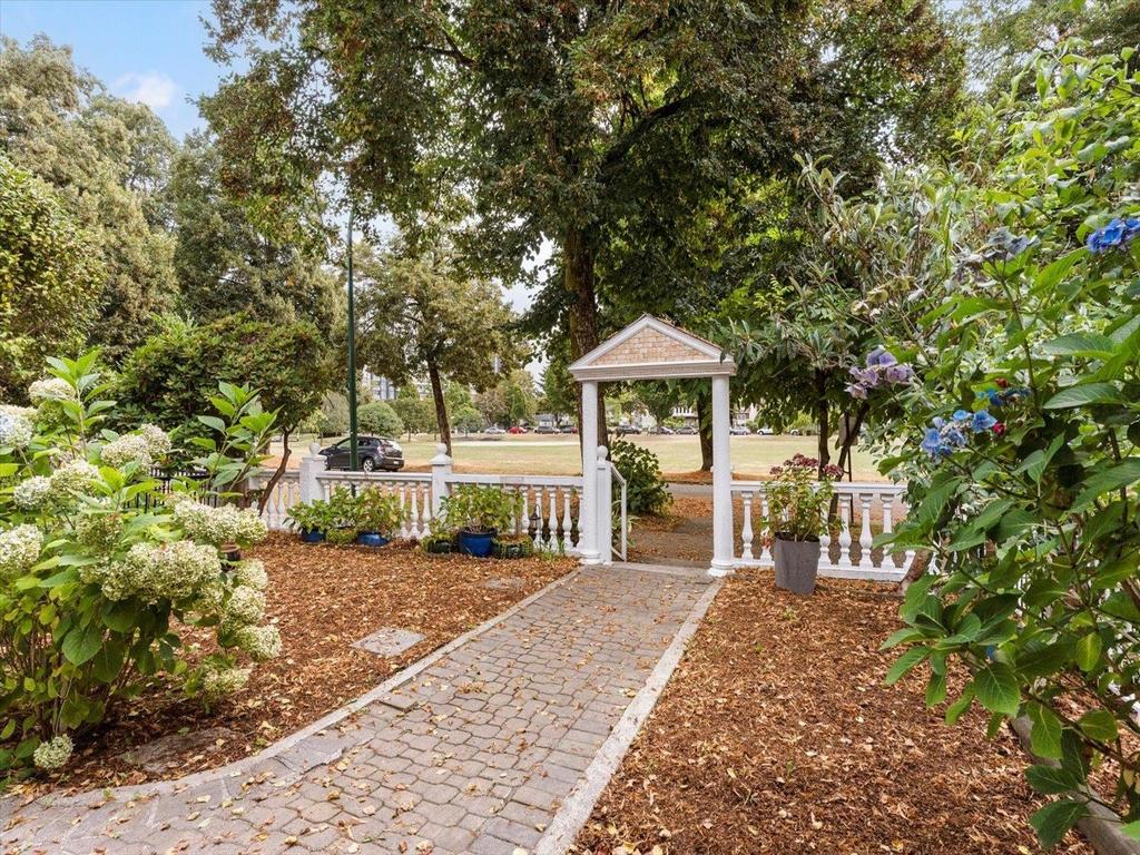 Listing Image for R3086032