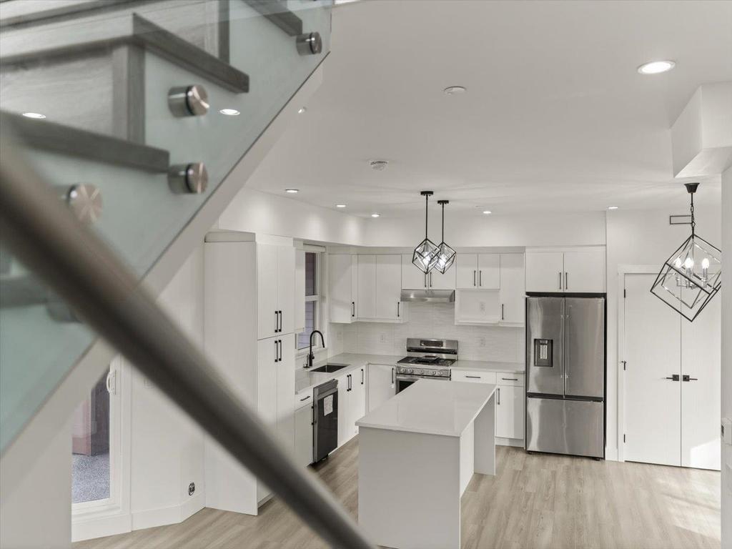 Listing Image for R3086046