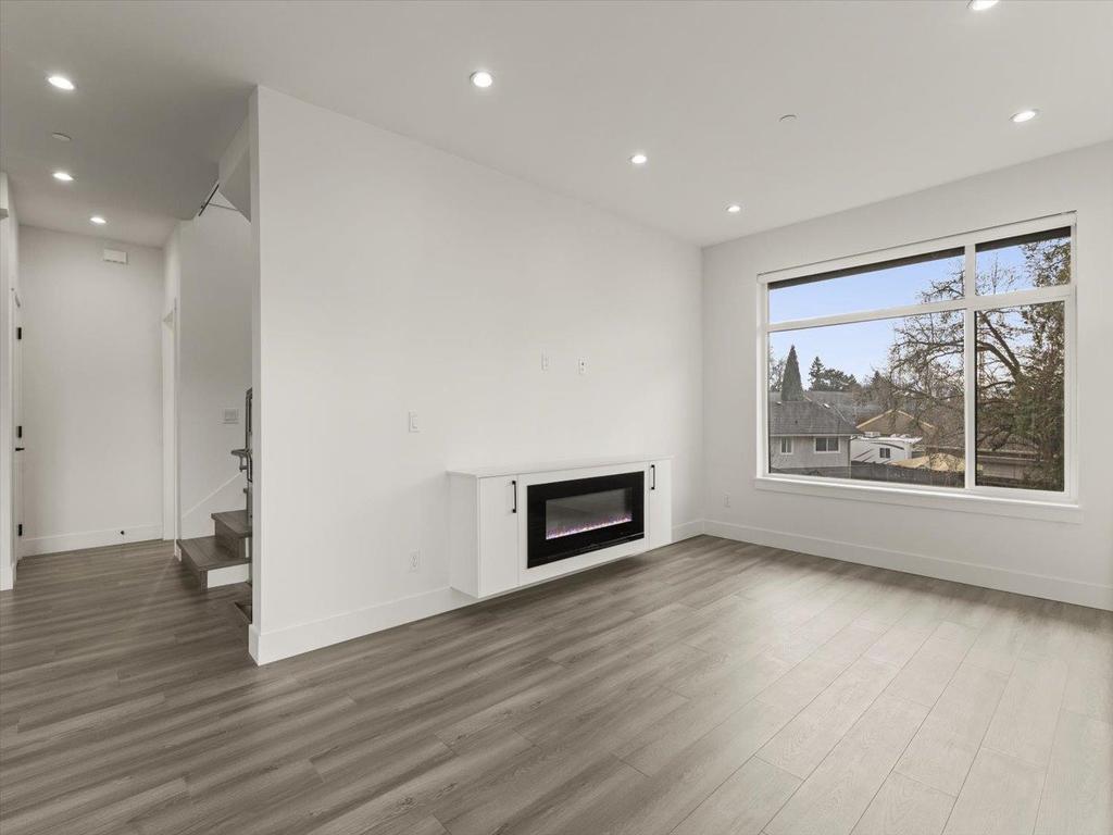 Listing Image for R3086046