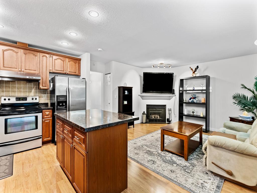 Listing Image for R3086049