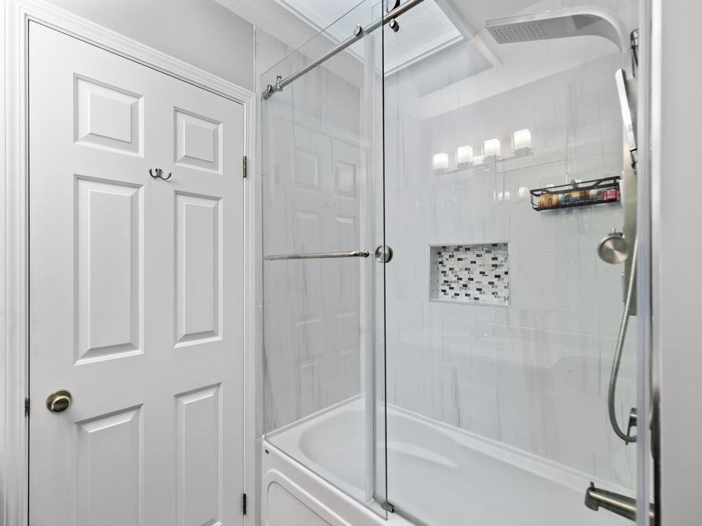 Listing Image for R3086049