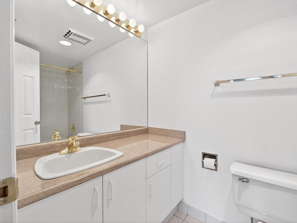 Listing Image for R3086058