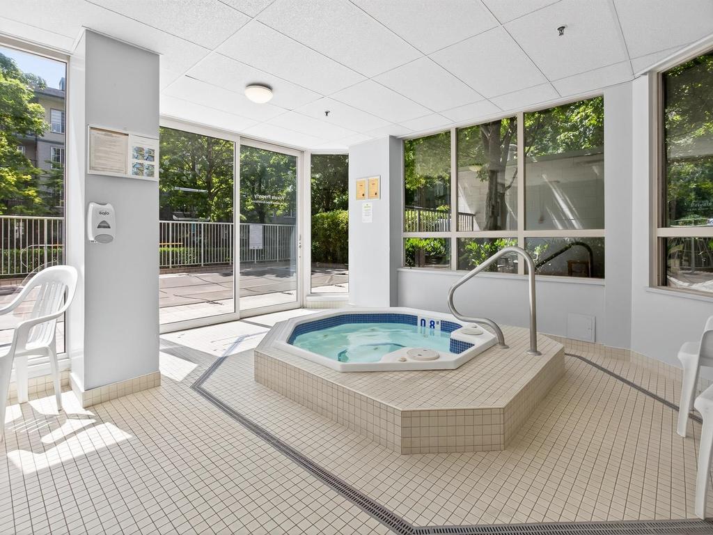 Listing Image for R3086058