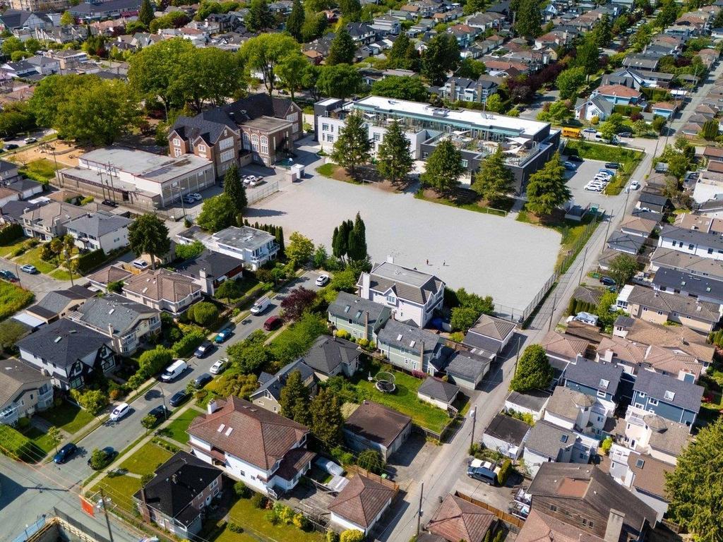 Listing Image for R3086073