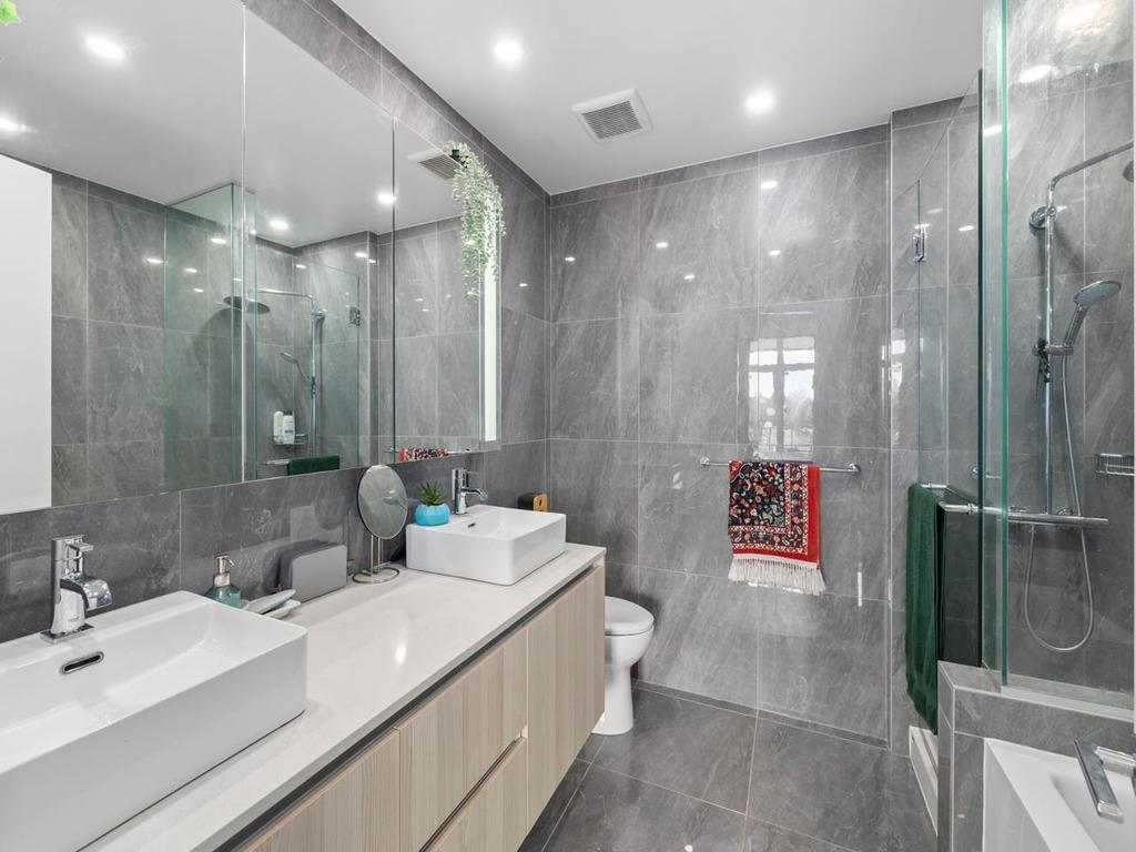 Listing Image for R3086086