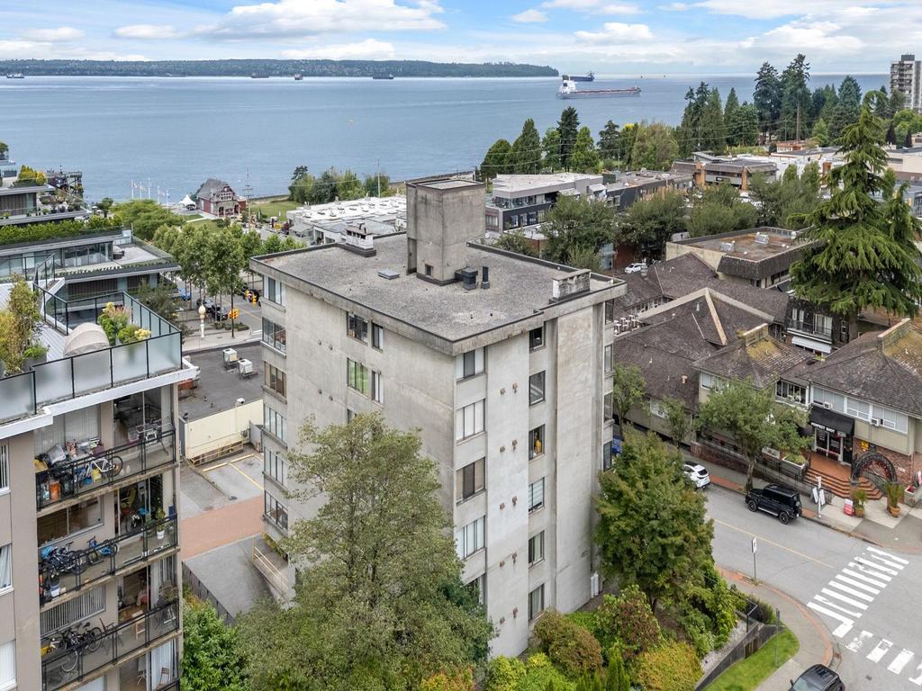 Listing Image for R3086087