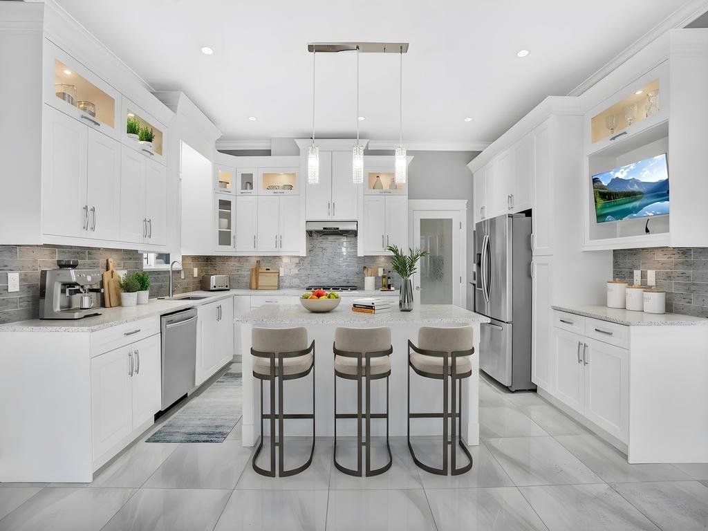 Listing Image for R3086094