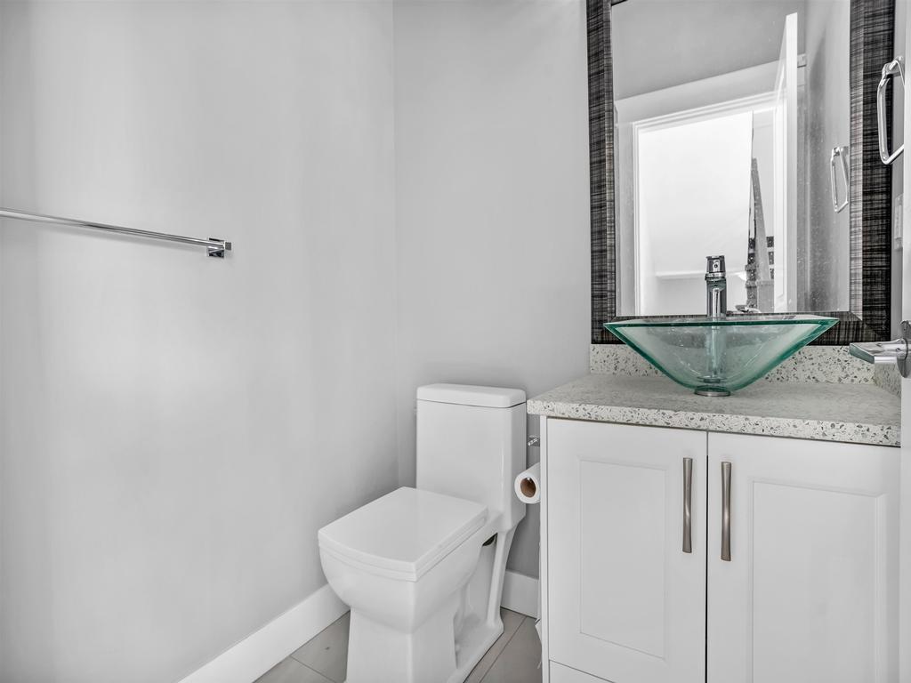 Listing Image for R3086094