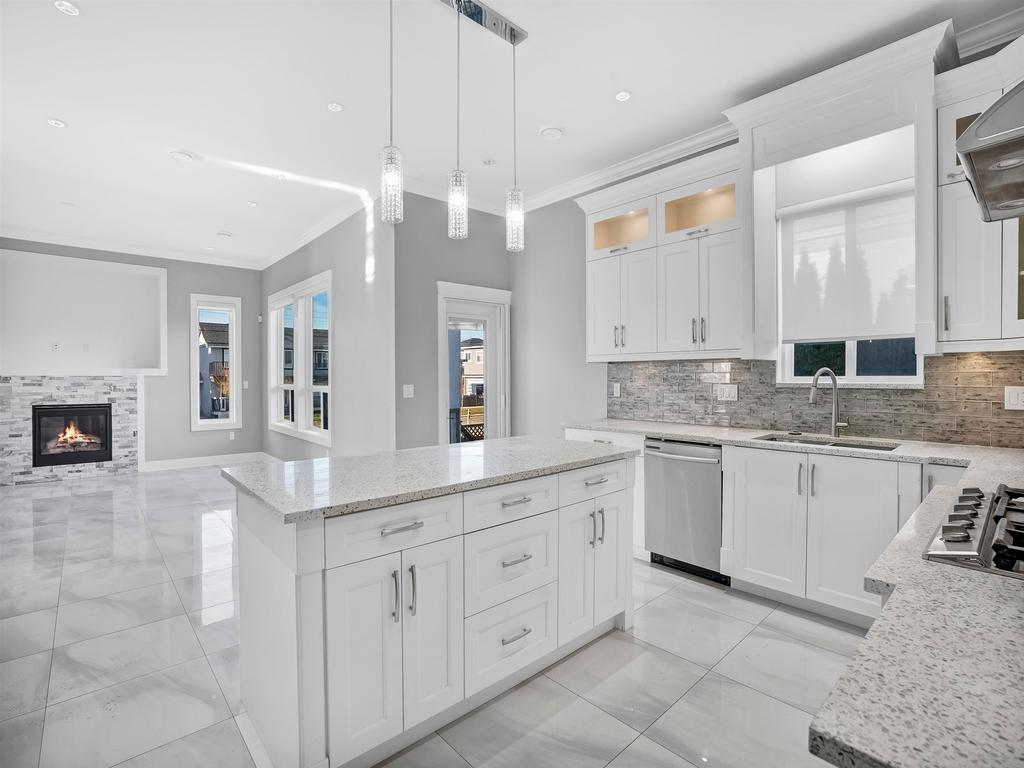 Listing Image for R3086094