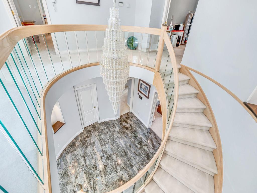 Listing Image for R3086105