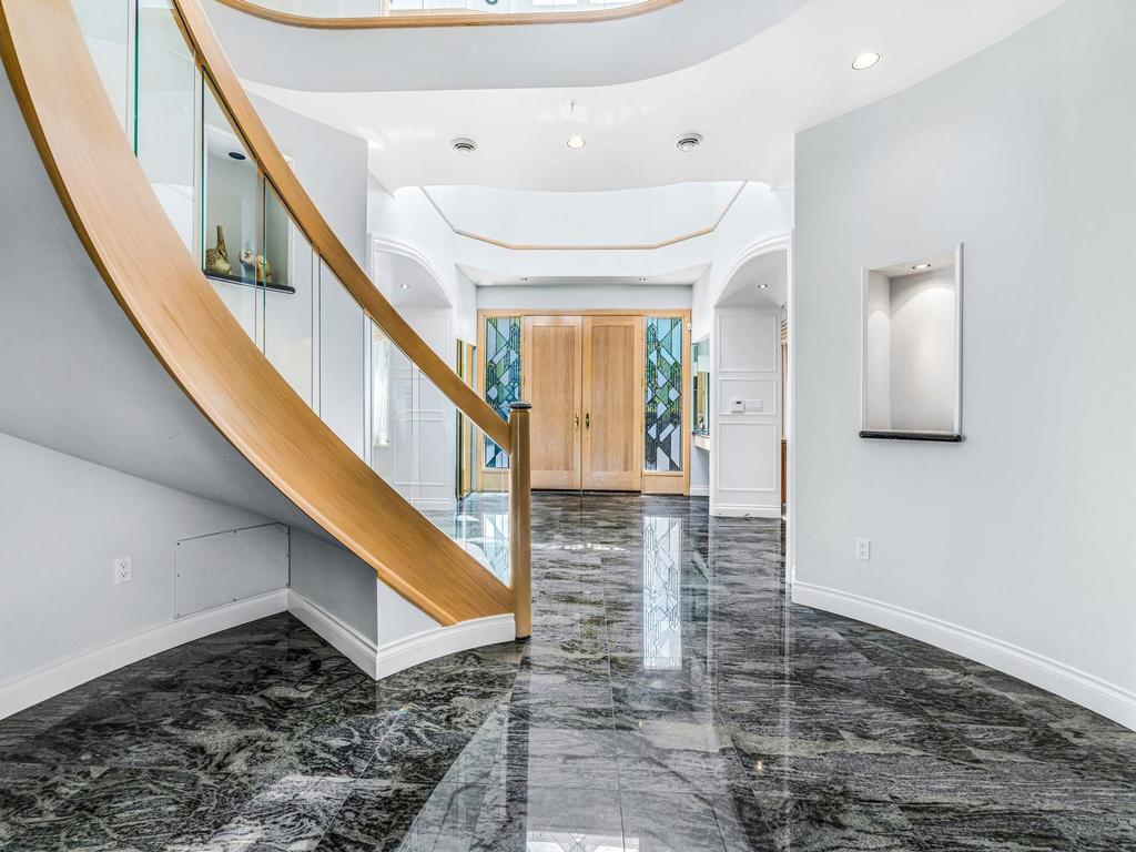 Listing Image for R3086105