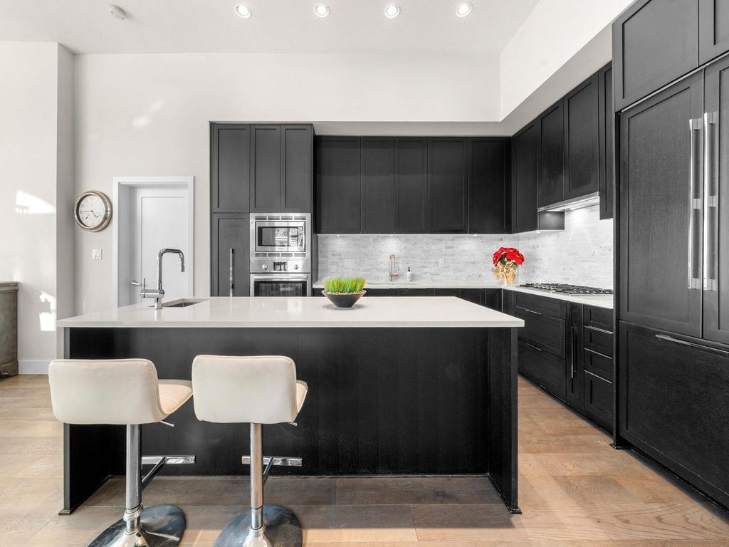 Listing Image for R3086129