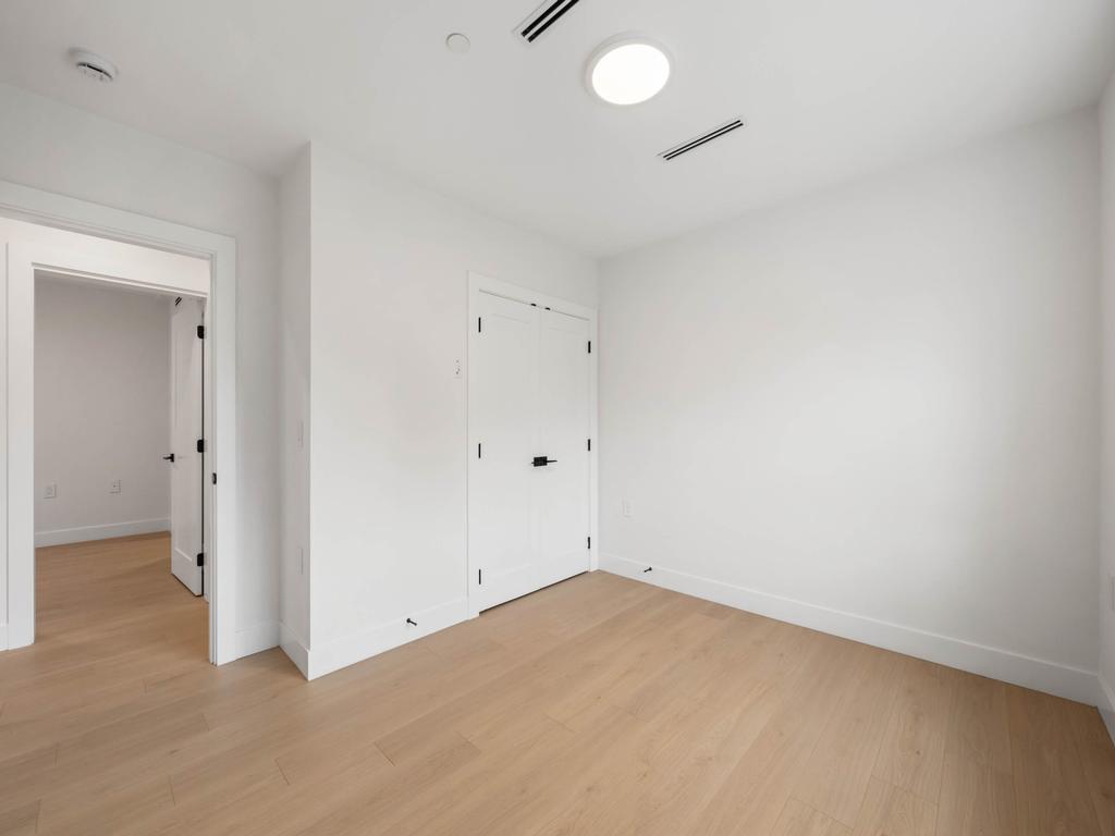 Listing Image for R3086180