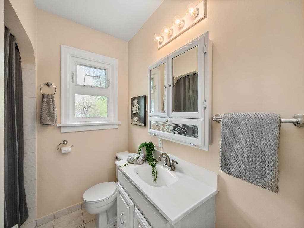 Listing Image for R3086195