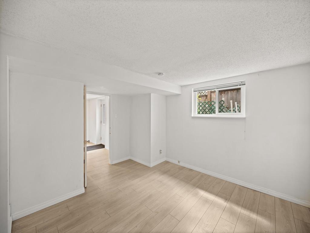 Listing Image for R3086195