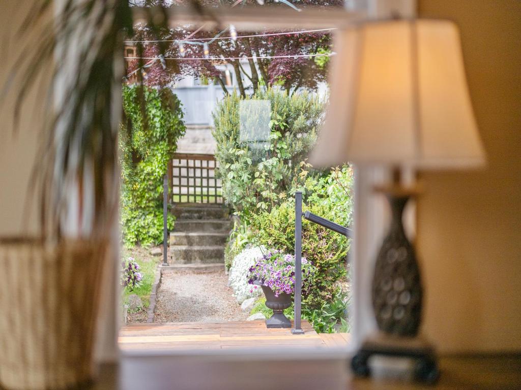 Listing Image for R3086195