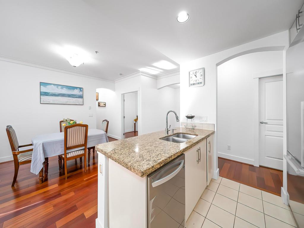 Listing Image for R3086209