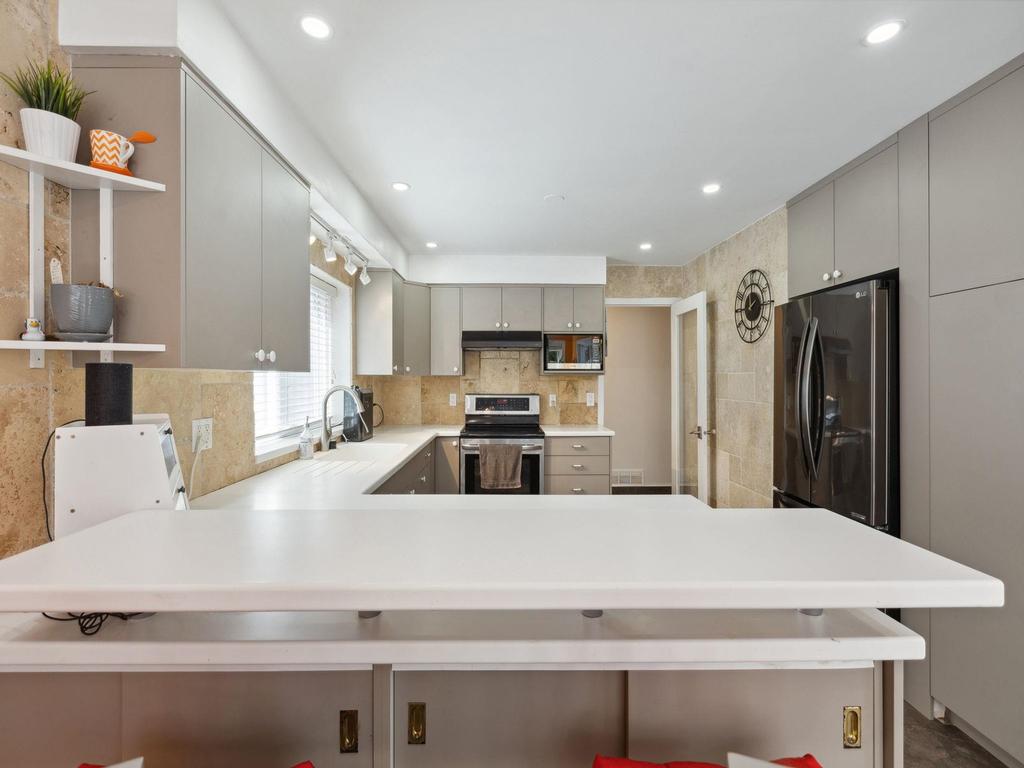 Listing Image for R3086214