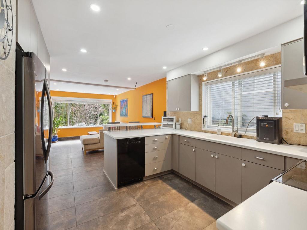 Listing Image for R3086214