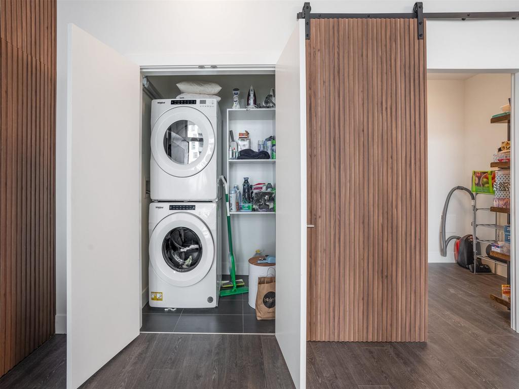 Listing Image for R3086239